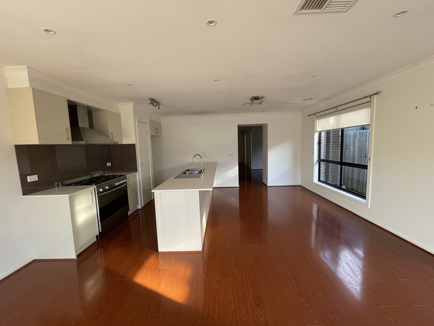 51B Chlorinda  Road, Tarneit, VIC 3029 - Thumbnail 2 - 13/05/2022