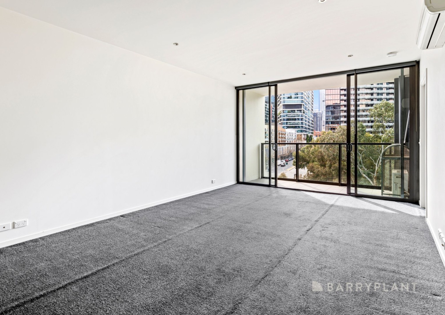 52/801 Bourke Street, Docklands, VIC 3008, Docklands - Thumbnail 3