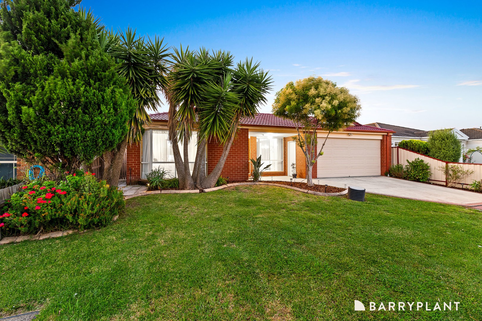 52 Armadale Drive, Narre Warren, VIC 3805, Narre Warren - Thumbnail 2