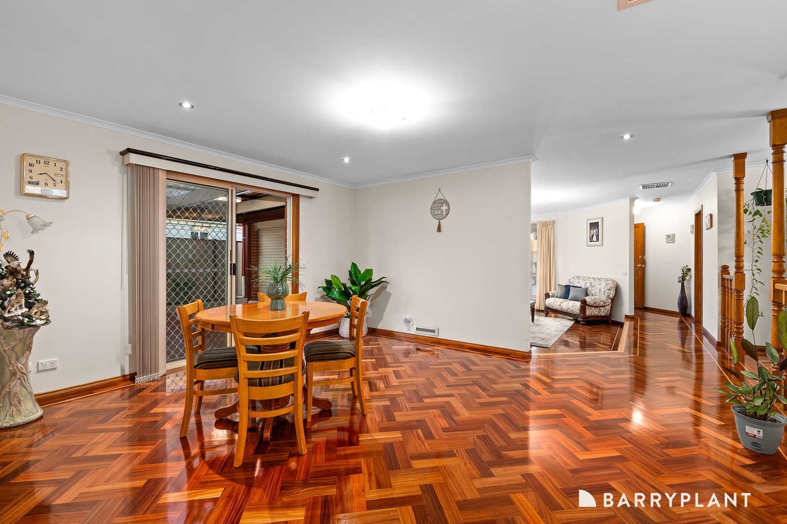 52 Armadale Drive, Narre Warren, VIC 3805, Narre Warren - Thumbnail 7