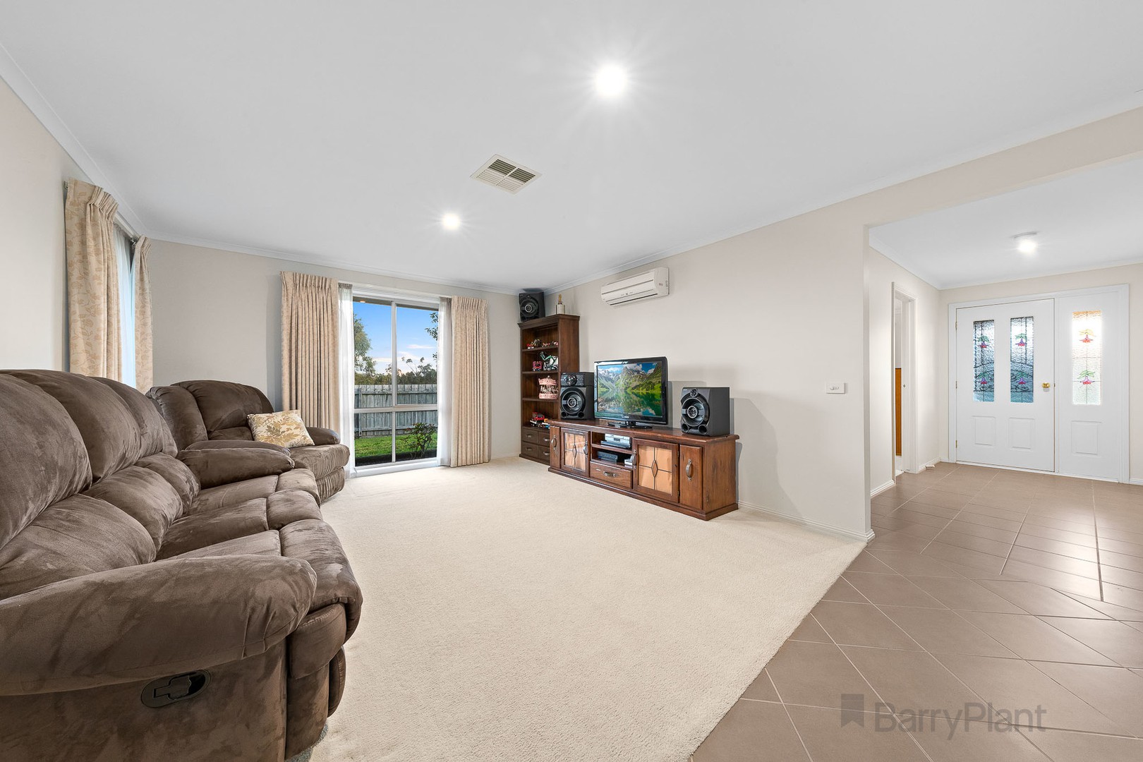 52 Bailey Boulevard, Koo Wee Rup, VIC 3981, Koo Wee Rup - Thumbnail 2