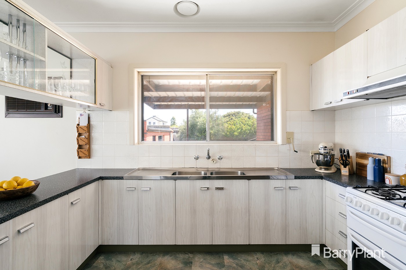 52 Banff Street, Reservoir, VIC 3073, Reservoir - Thumbnail 5