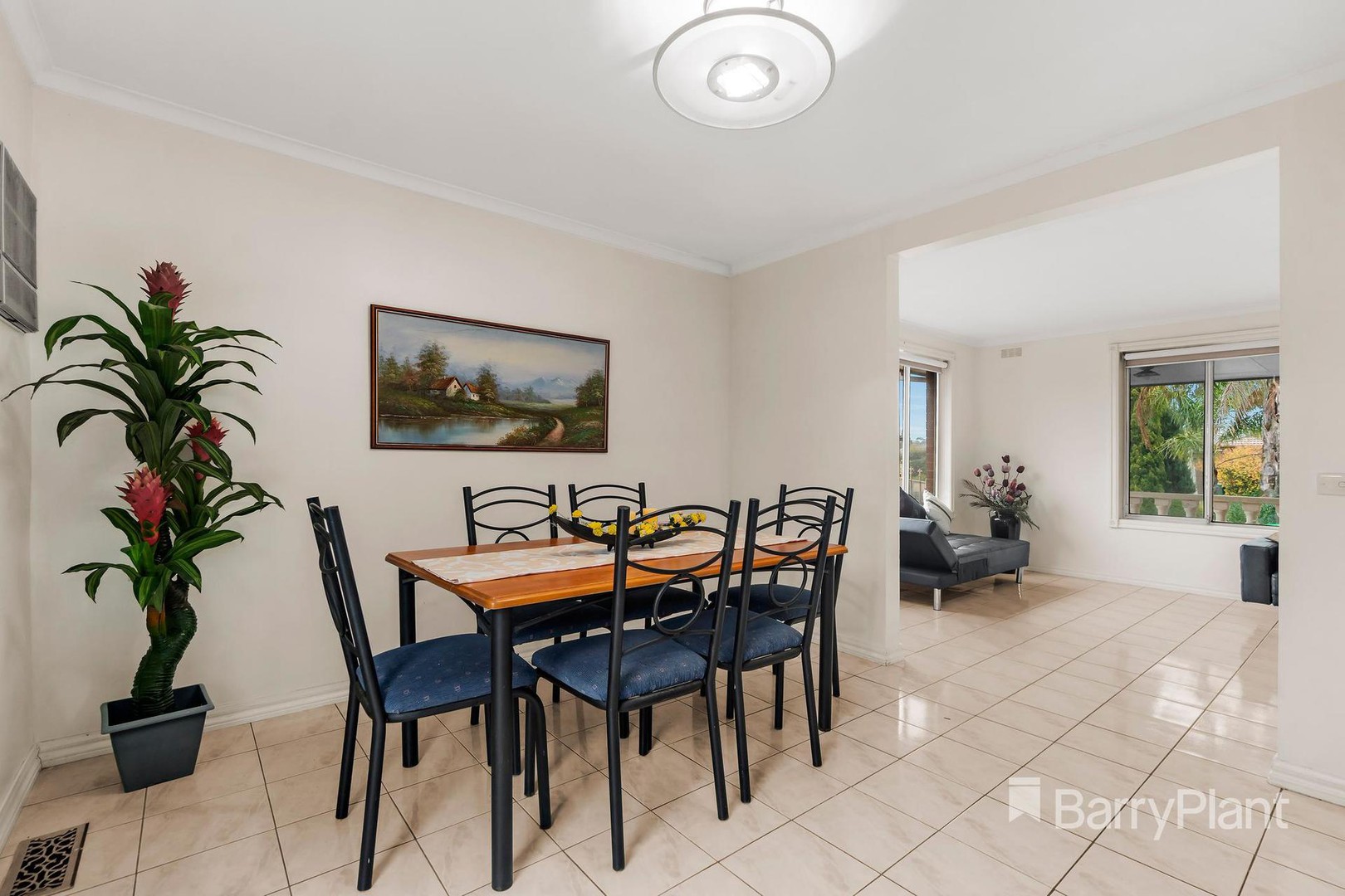 52 Buckmaster Drive, Mill Park, VIC 3082, Mill Park - Thumbnail 3
