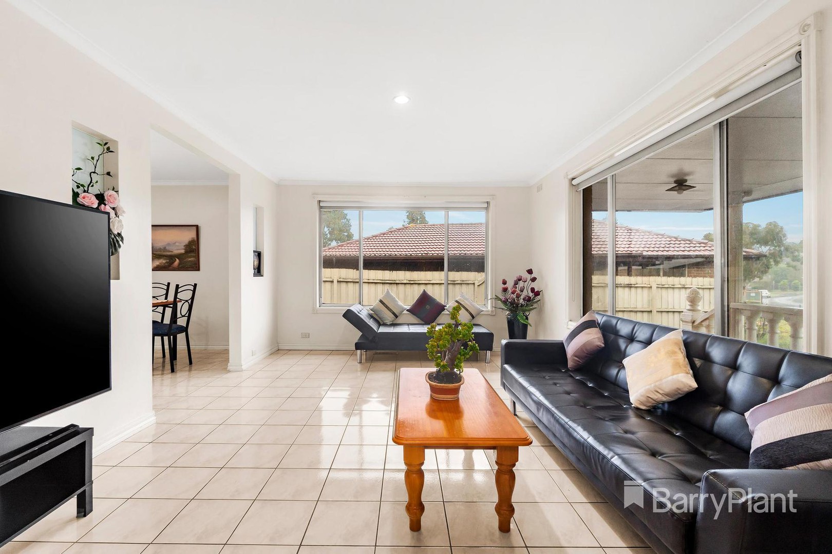 52 Buckmaster Drive, Mill Park, VIC 3082, Mill Park - Thumbnail 4