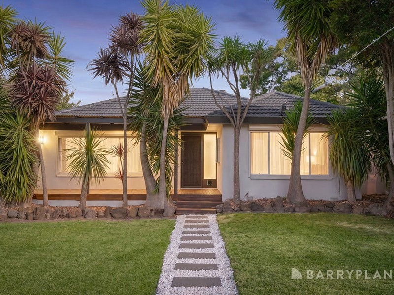 52 Bursaria Ave, Ferntree Gully, VIC 3156 - Image - 13/08/2026