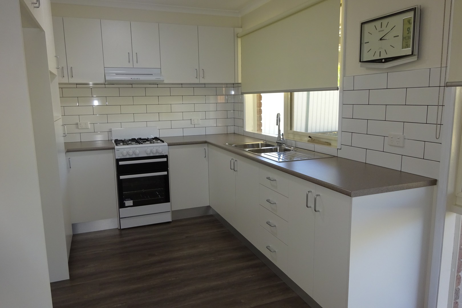 52 Cimberwood Drive, Craigieburn, VIC 3064, Craigieburn - Thumbnail 2
