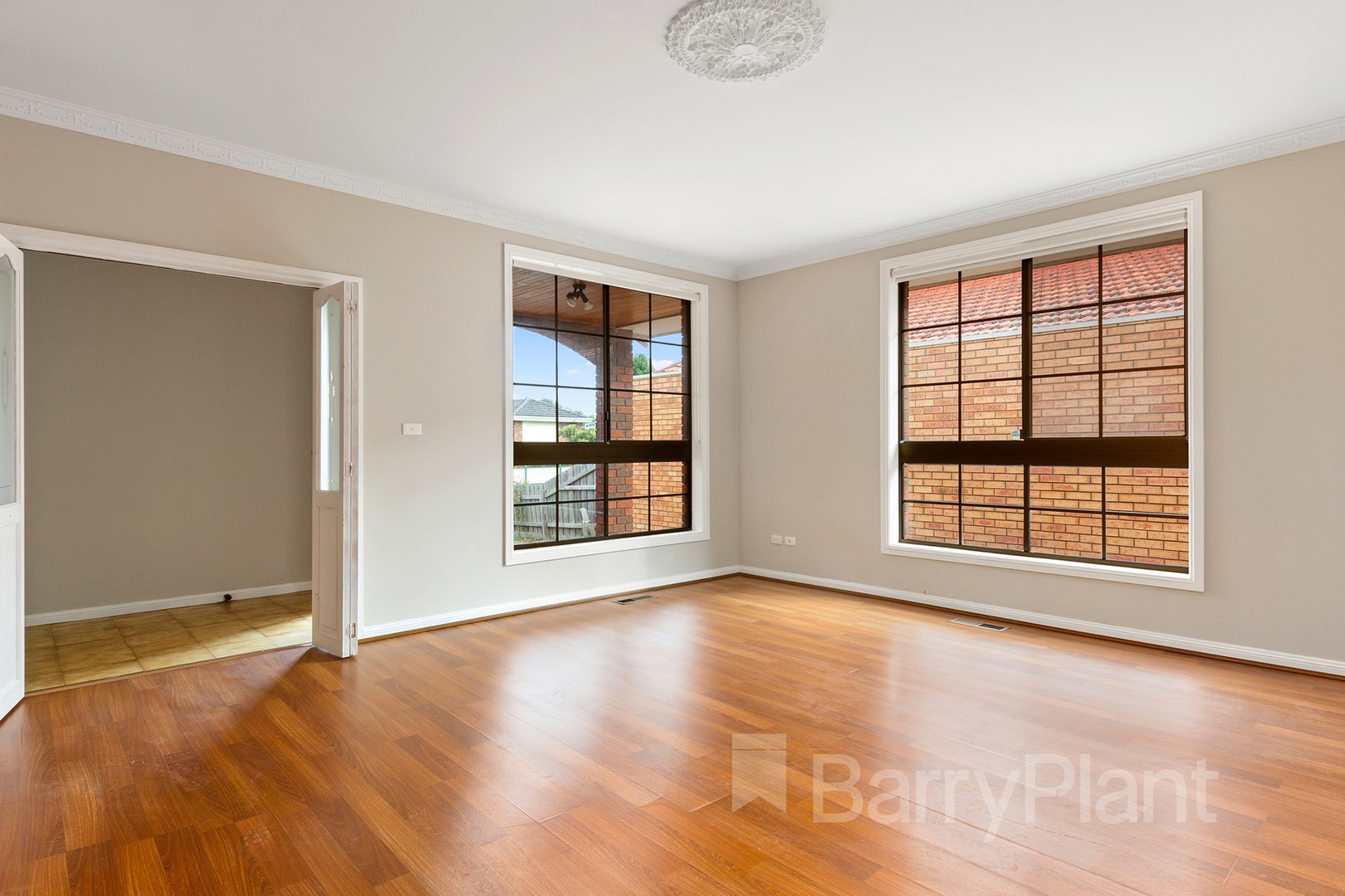 52 Columbia Drive, Wheelers Hill, VIC 3150, Wheelers Hill - Thumbnail 2