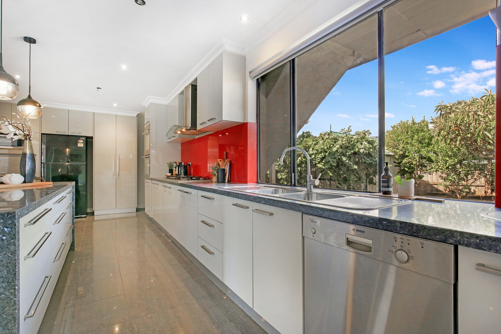 52 Darebin Drive, Thomastown, VIC 3074, Thomastown - Thumbnail 4