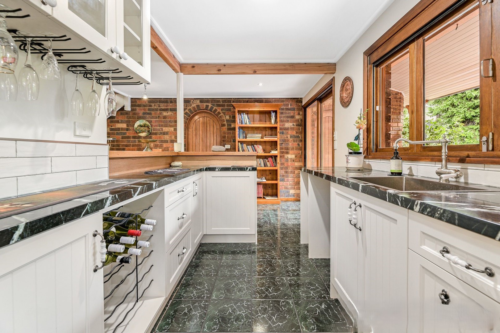 52 Donald Road, Wheelers Hill, VIC 3150, Wheelers Hill - Thumbnail 5