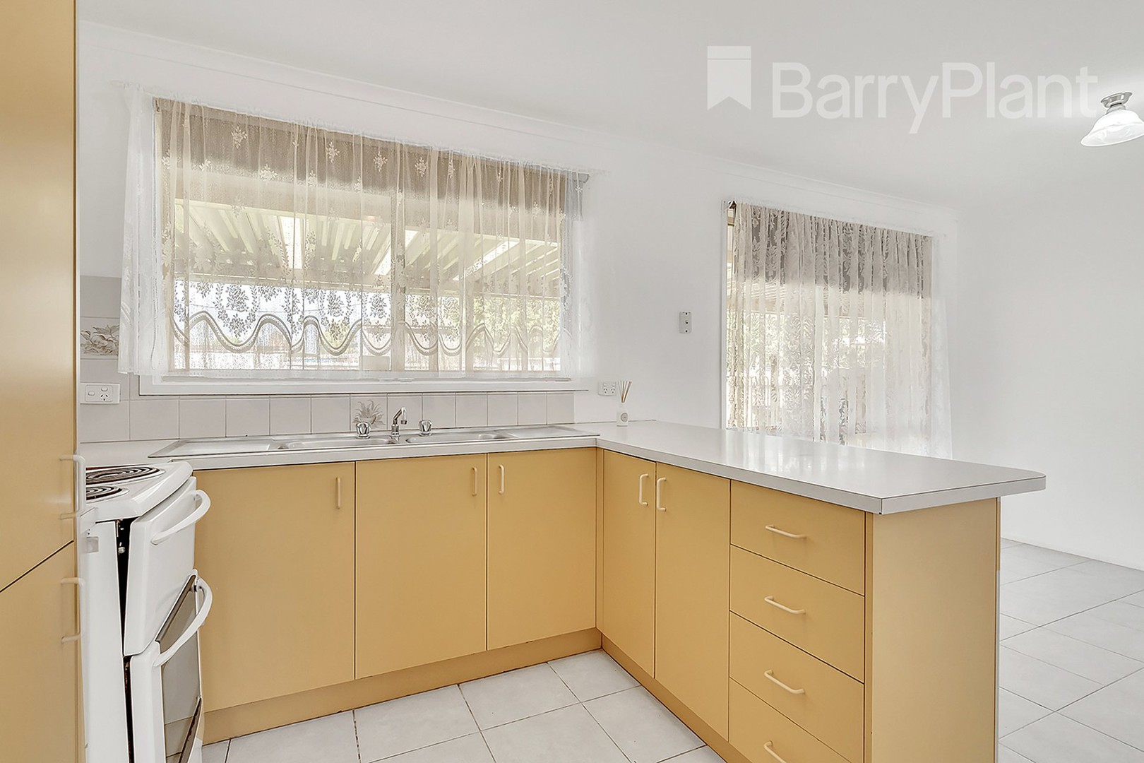 52 Edington Way, Craigieburn, VIC 3064 - Thumbnail 2 - 14/10/2026