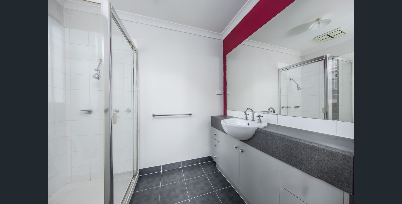 52 Edmondshaw Drive, Deer Park, VIC 3023 - Thumbnail 2 - 21/04/2026