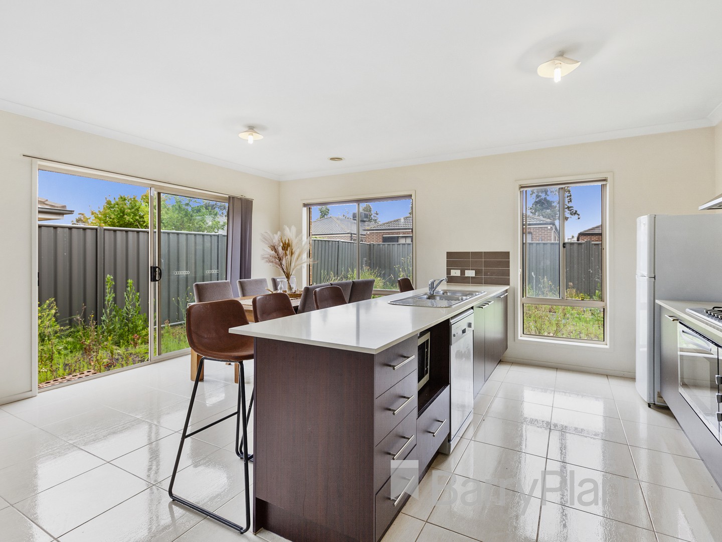 52 Eltham Parade, Manor Lakes, VIC 3024, Manor Lakes - Thumbnail 5