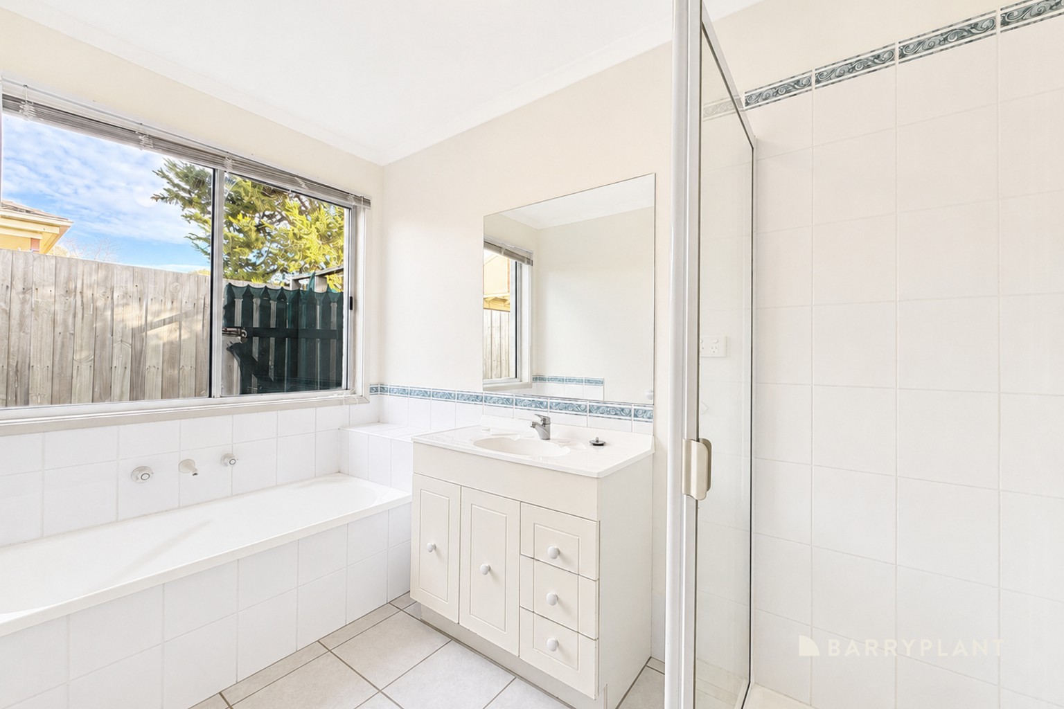 52 Eureka Crescent, Narre Warren South, VIC 3805, Narre Warren South - Thumbnail 4