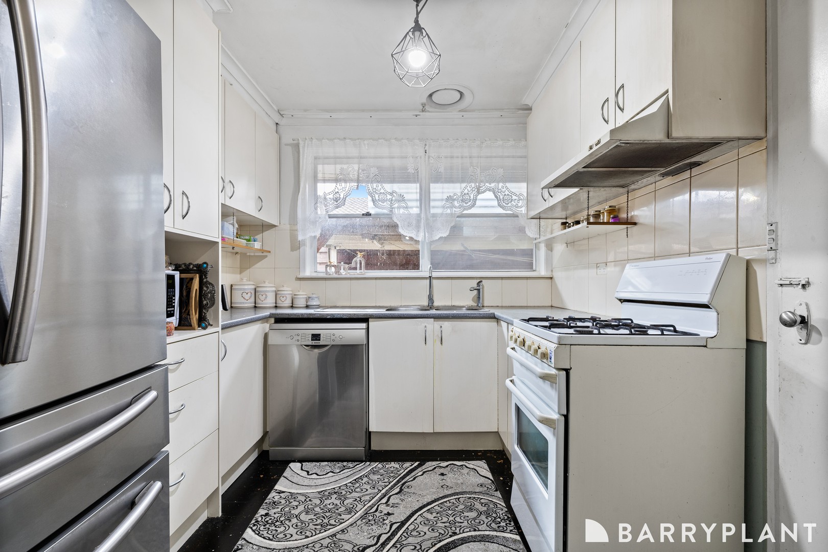 52 Fairbairn Road, Sunshine West, VIC 3020, Sunshine West - Thumbnail 3