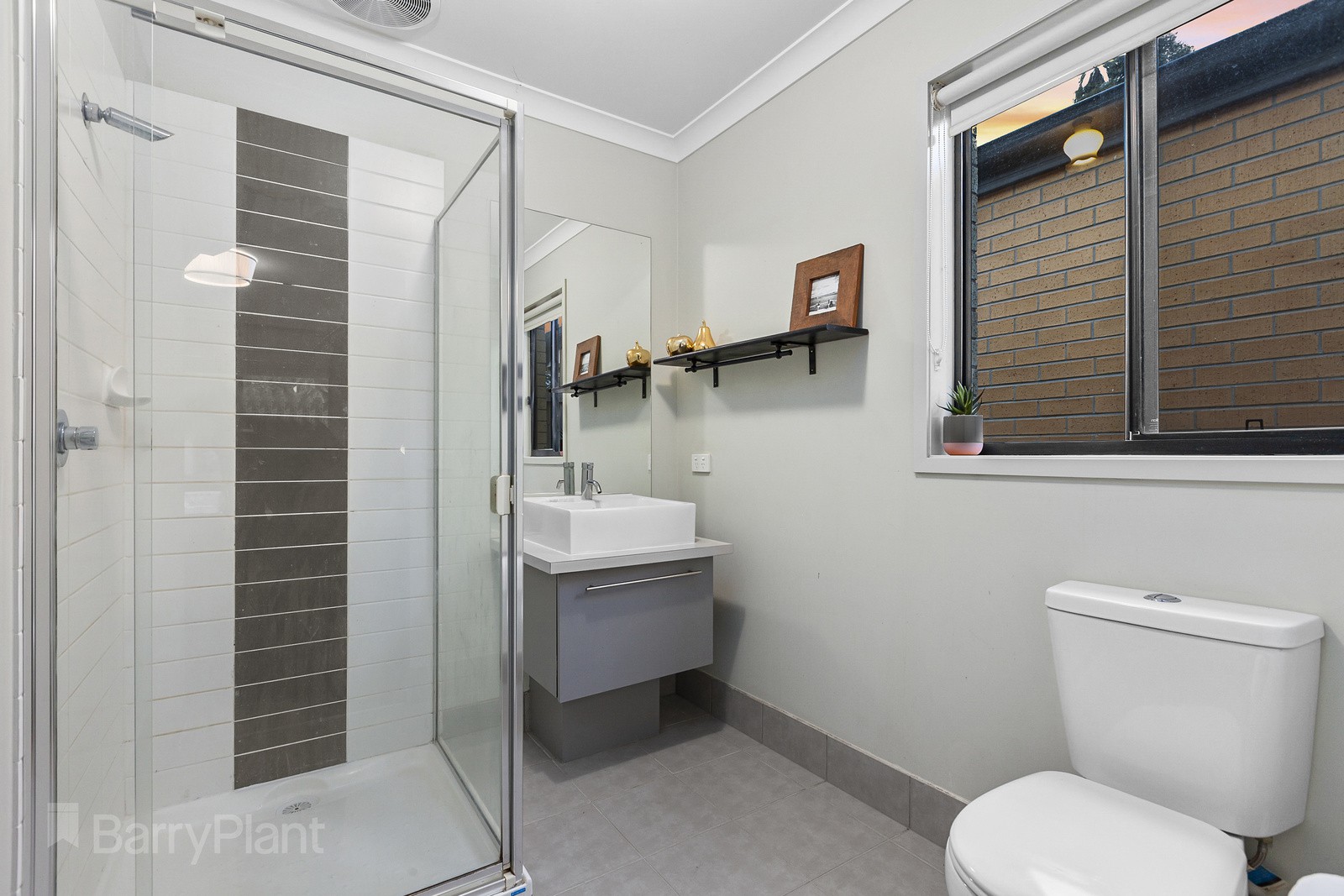 52 Fongeo Drive, Point Cook, VIC 3030, Point Cook - Thumbnail 4