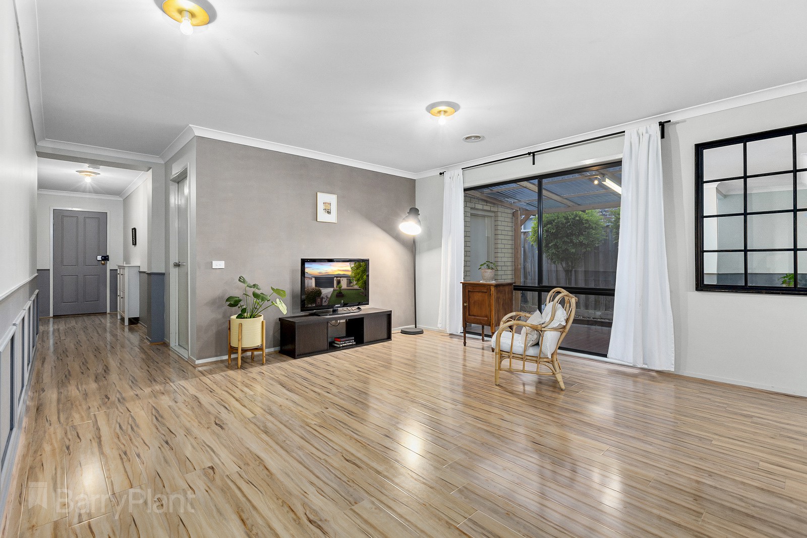 52 Fongeo Drive, Point Cook, VIC 3030, Point Cook - Thumbnail 5