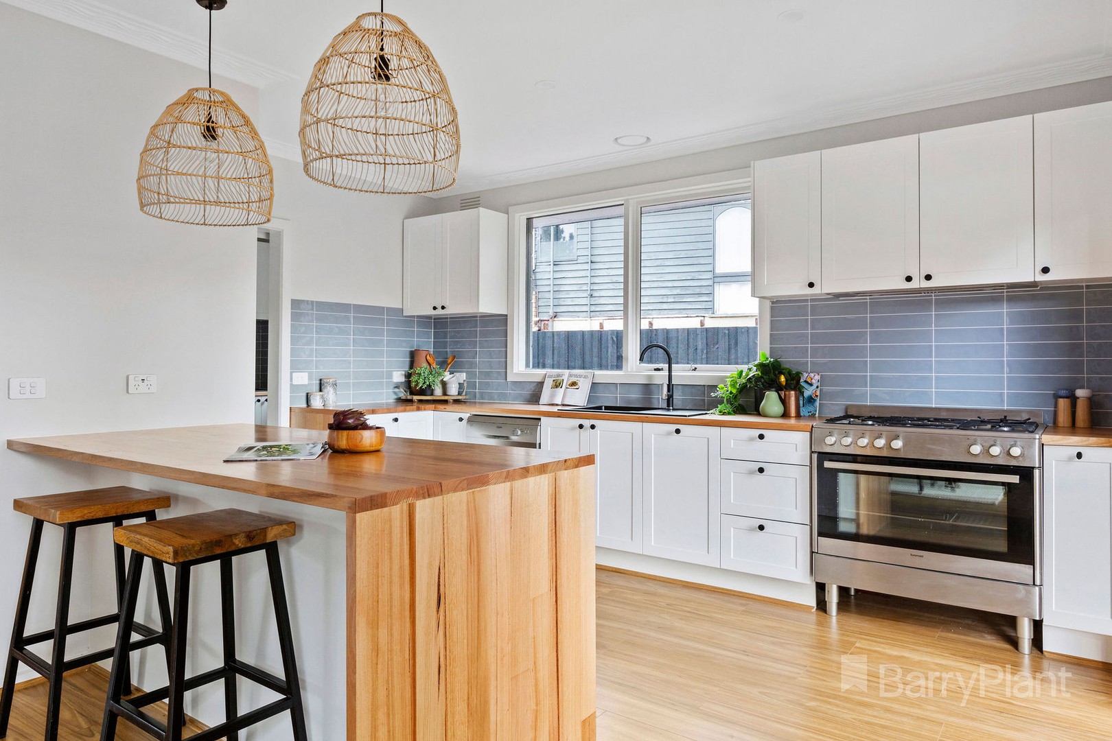 52 Frank Street, Frankston, VIC 3199, Frankston - Thumbnail 3