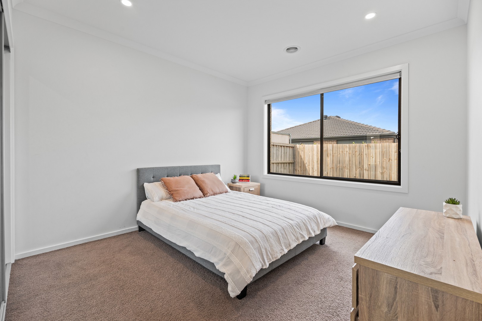 52 Galveston Avenue, Fraser Rise, VIC 3336, Fraser Rise - Thumbnail 7