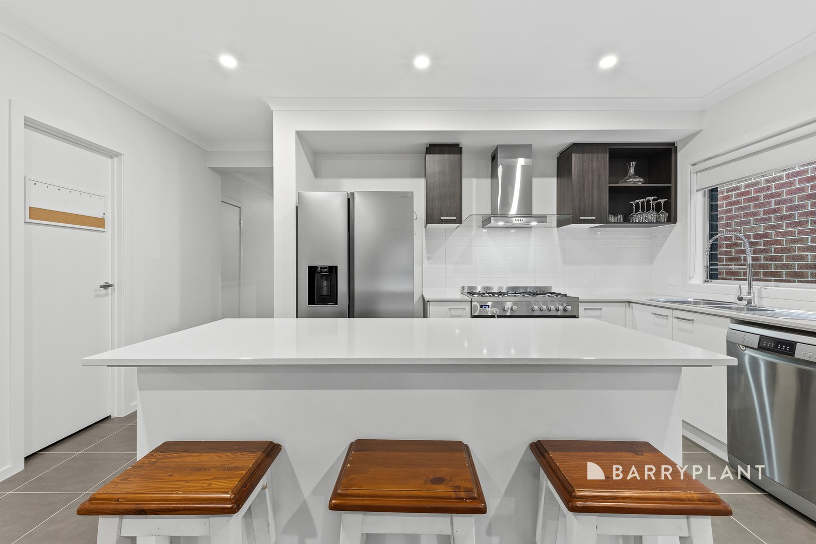 52 Gaston Loop, Officer, VIC 3809 - Thumbnail 2 - 08/04/2026