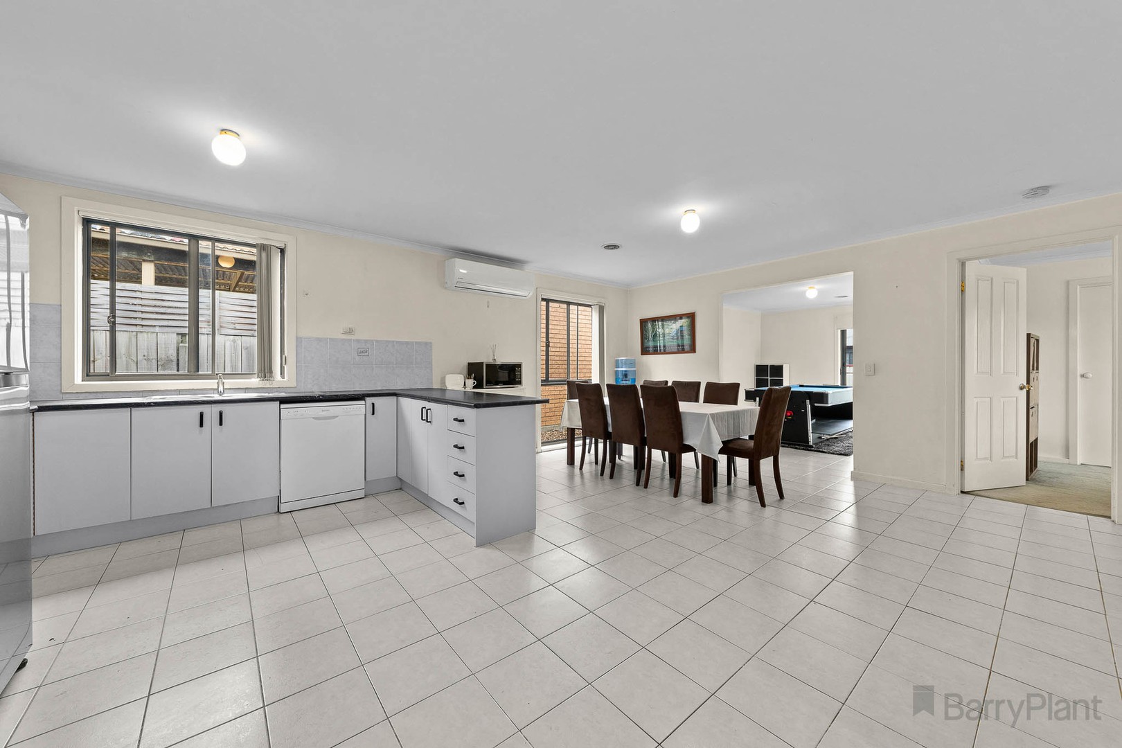 52 Grand Arch Way, Berwick, VIC 3806, Berwick - Thumbnail 3