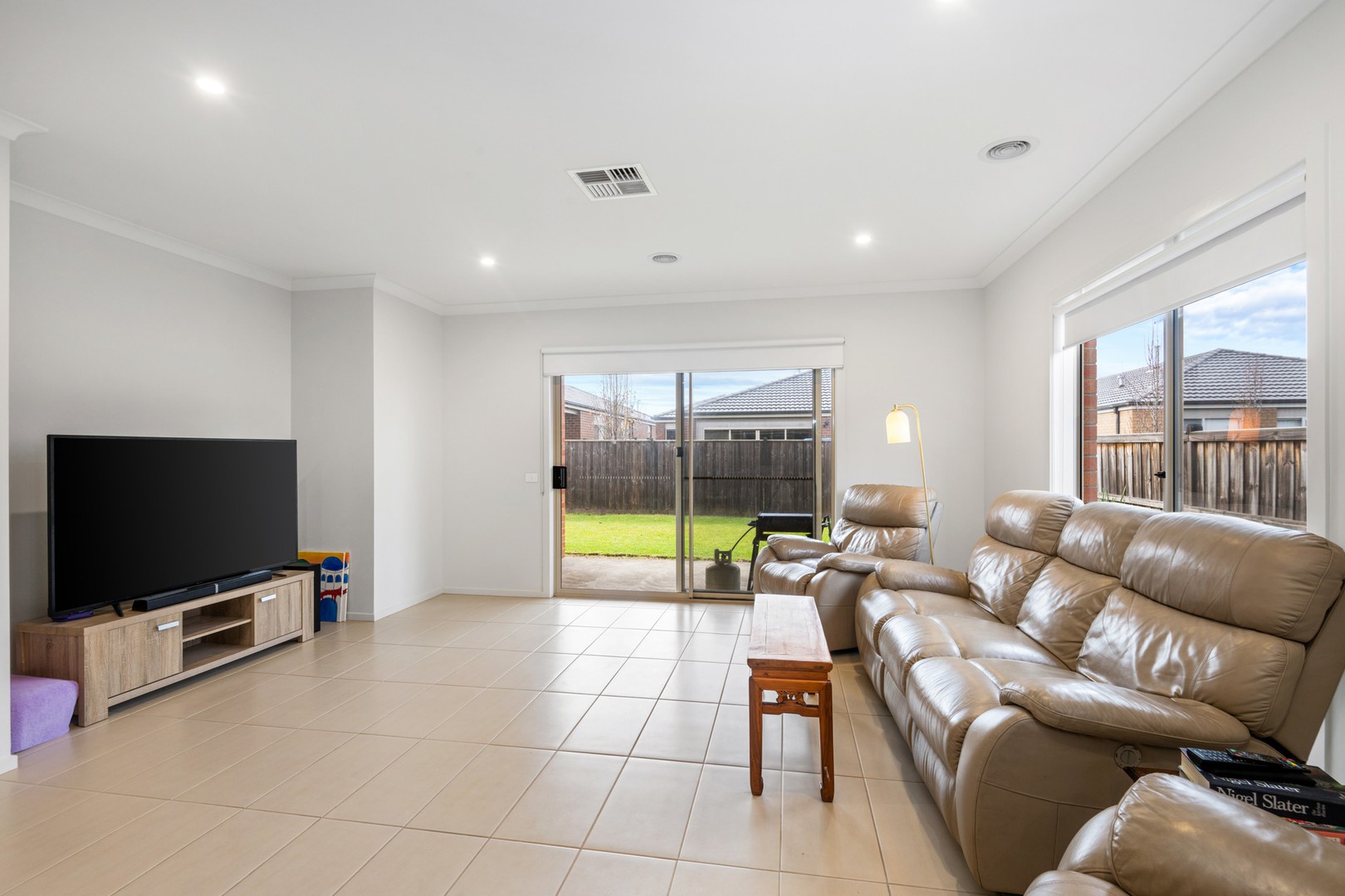 52 Grevillea Drive, Mount Duneed, VIC 3217, Mount Duneed - Thumbnail 3