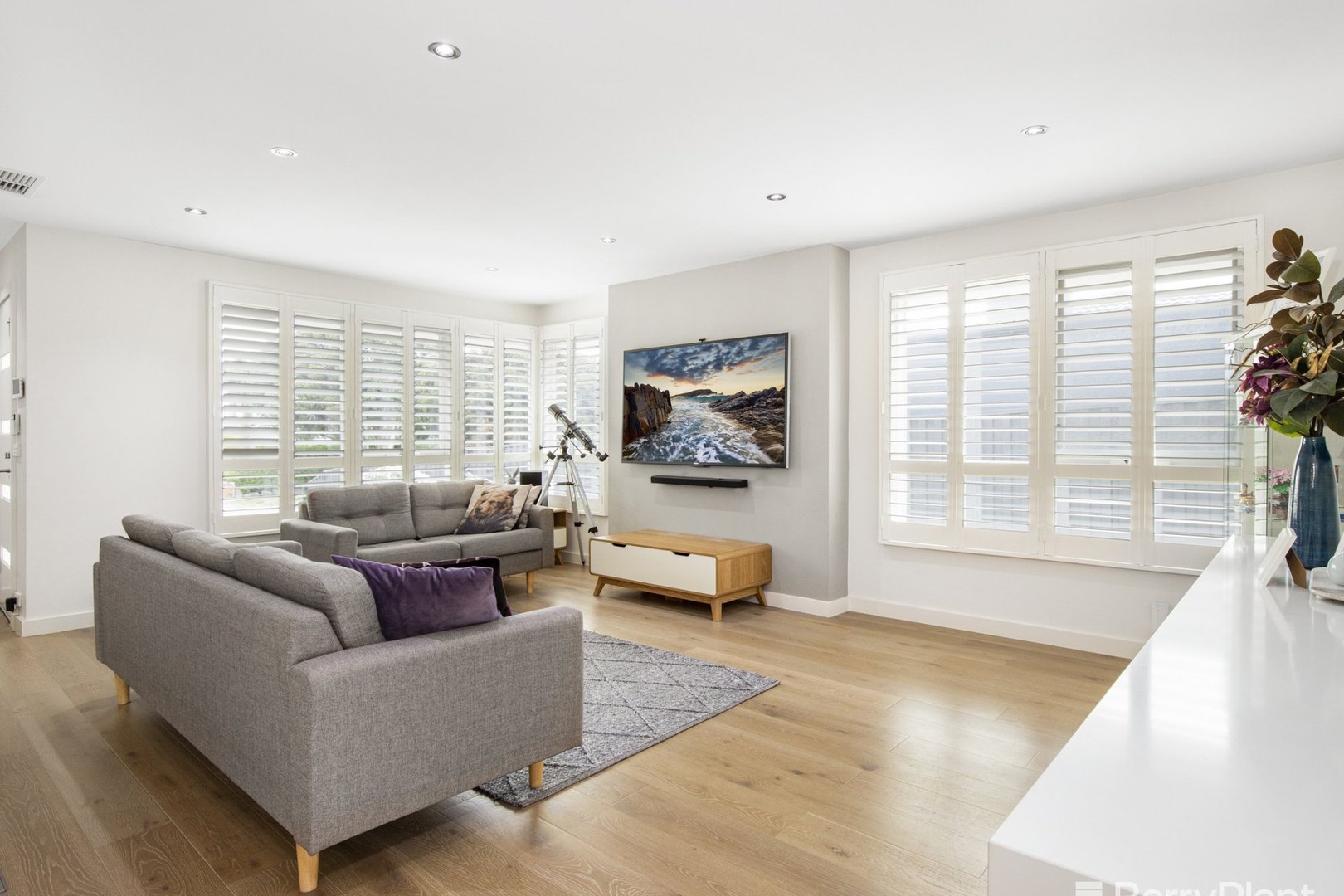 52 Heyington Crescent, Noble Park North, VIC 3174, Noble Park North - Thumbnail 3