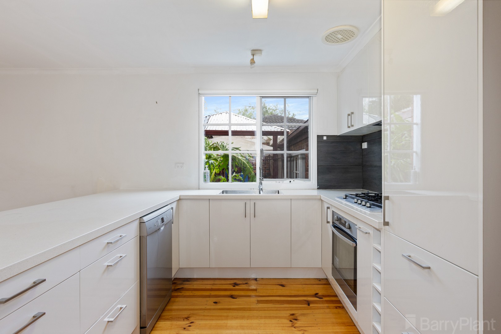52 Highfield Avenue, Warranwood, VIC 3134, Warranwood - Thumbnail 5