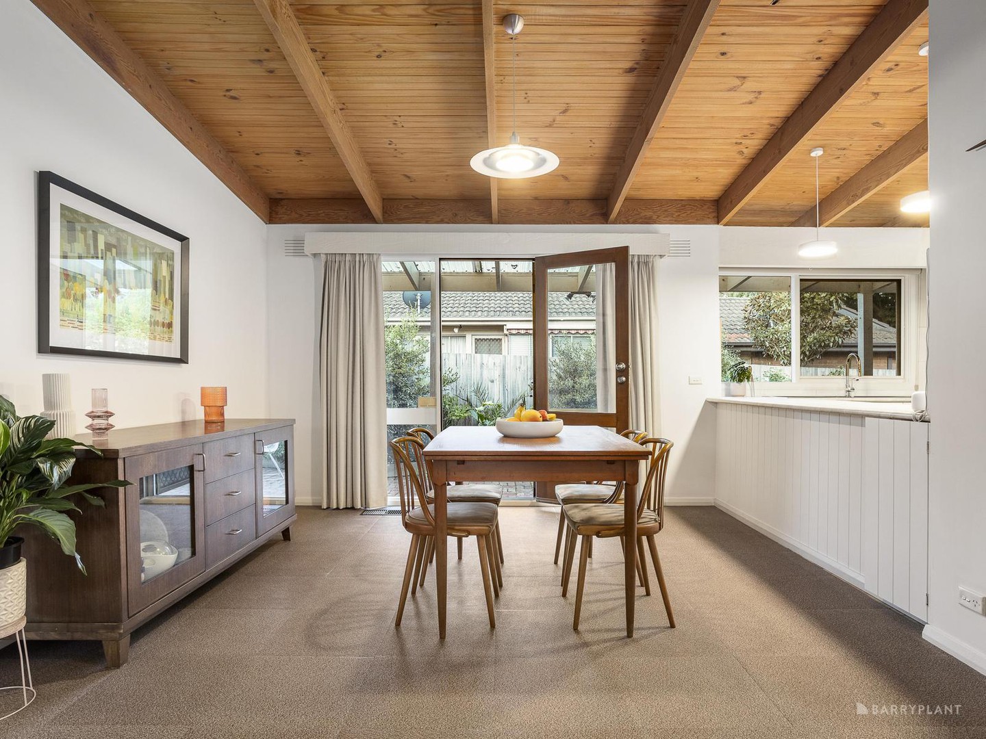 52 Highview Crescent, Macleod, VIC 3085, Macleod - Thumbnail 4