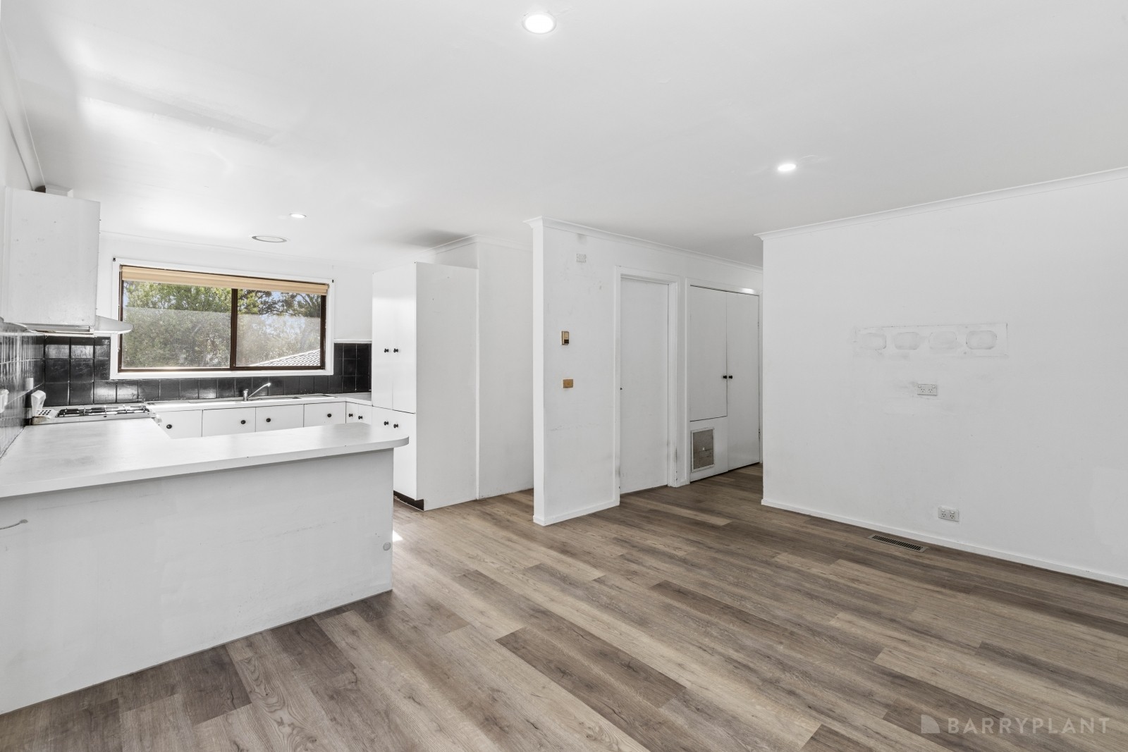 52 Kilberry Crescent, Hallam, VIC 3803, Hallam - Thumbnail 4