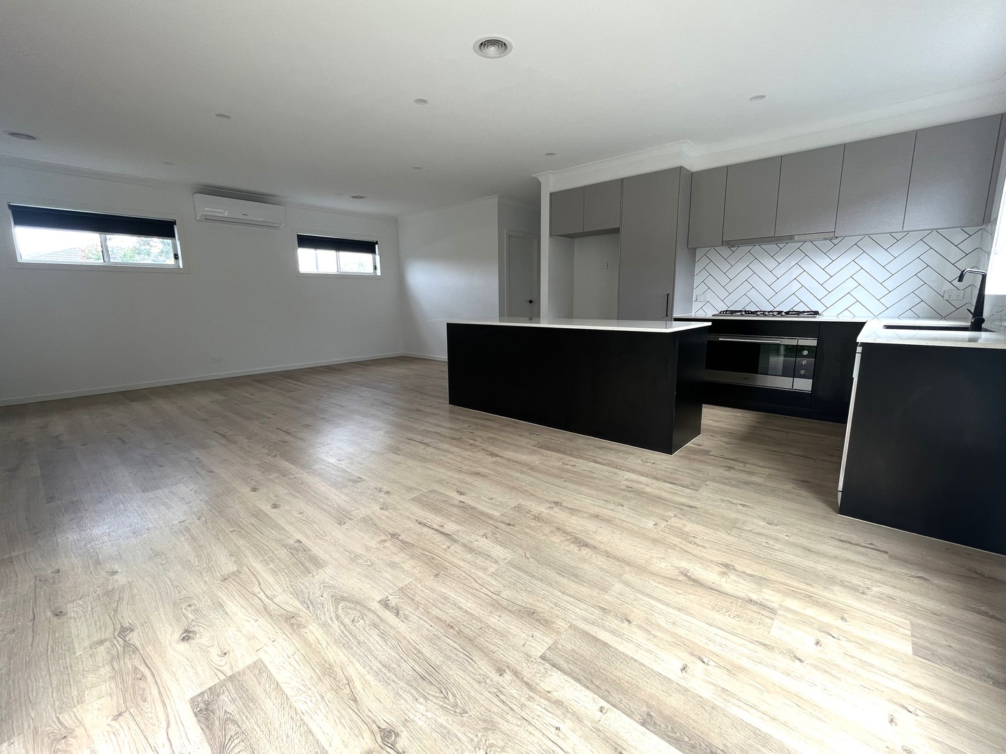 52 Navigator  Drive, Corio, VIC 3214, Corio - Thumbnail 2