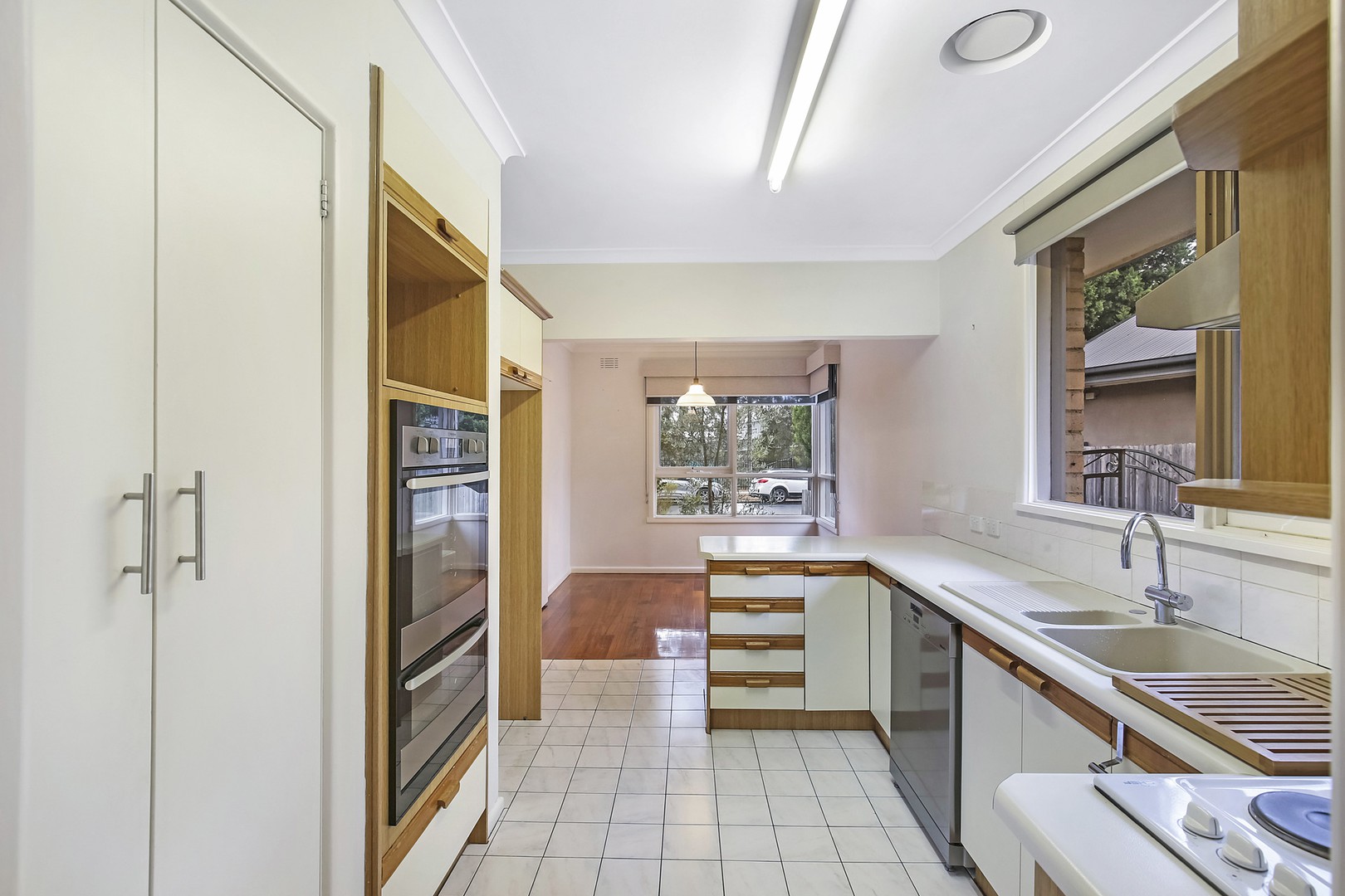 52 Nepean Street, Watsonia, VIC 3087, Watsonia - Thumbnail 2