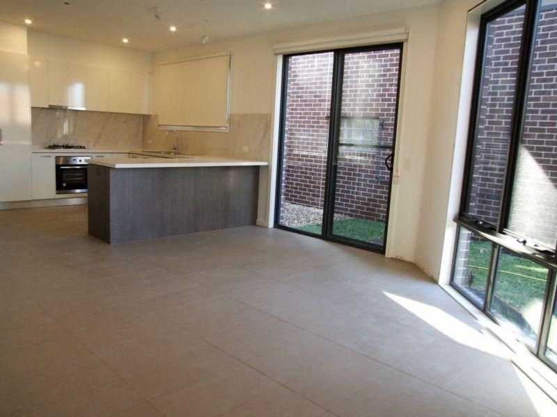 52 NURTEN Parade, Aspendale Gardens, VIC 3195, Aspendale Gardens - Thumbnail 2