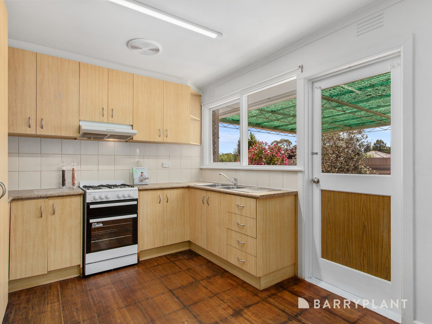 52 Peacock Street, Burwood, VIC 3125, Burwood - Thumbnail 6
