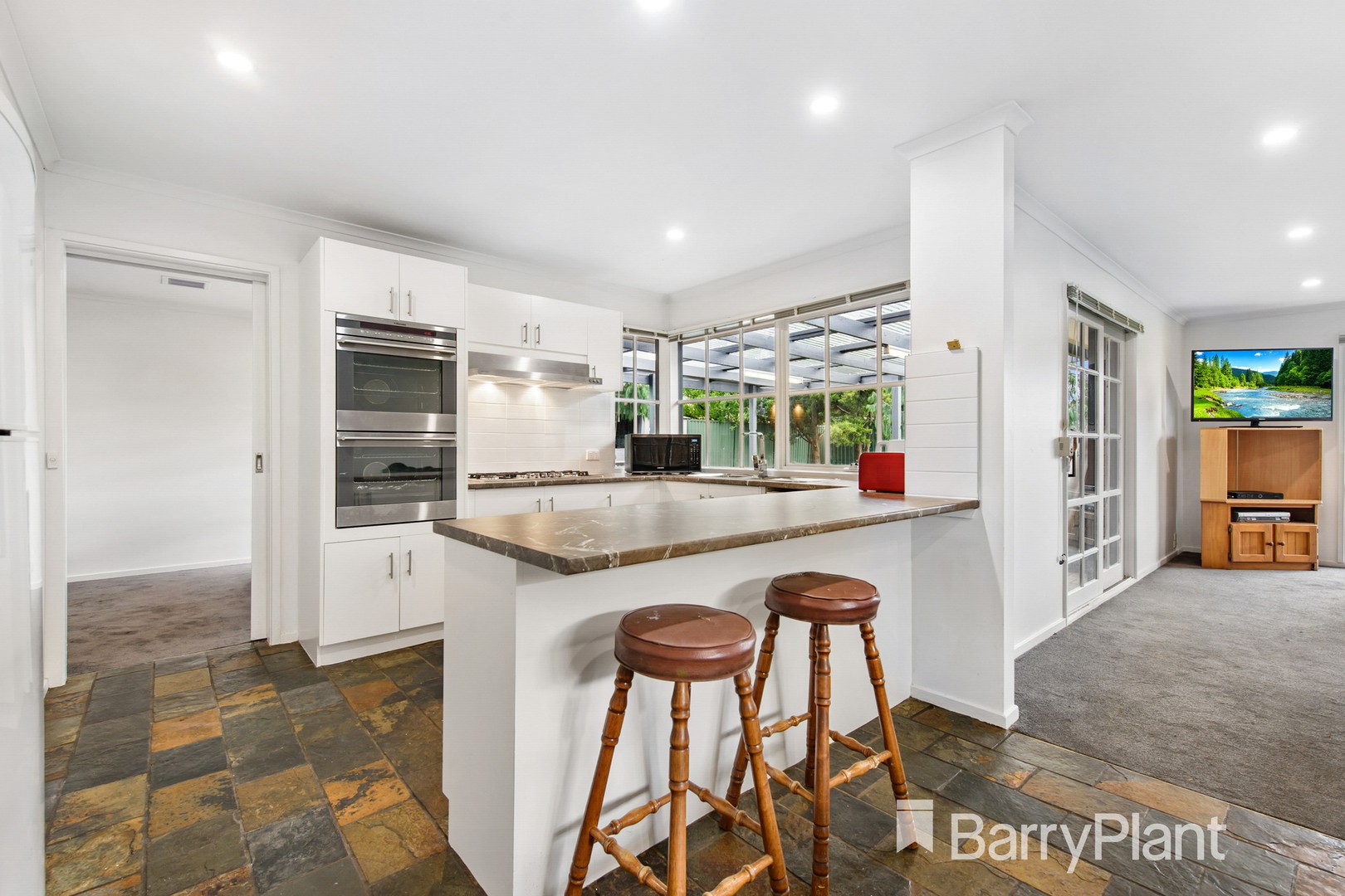 52 Pinnacle Crescent, Brookfield, VIC 3338, Brookfield - Thumbnail 8