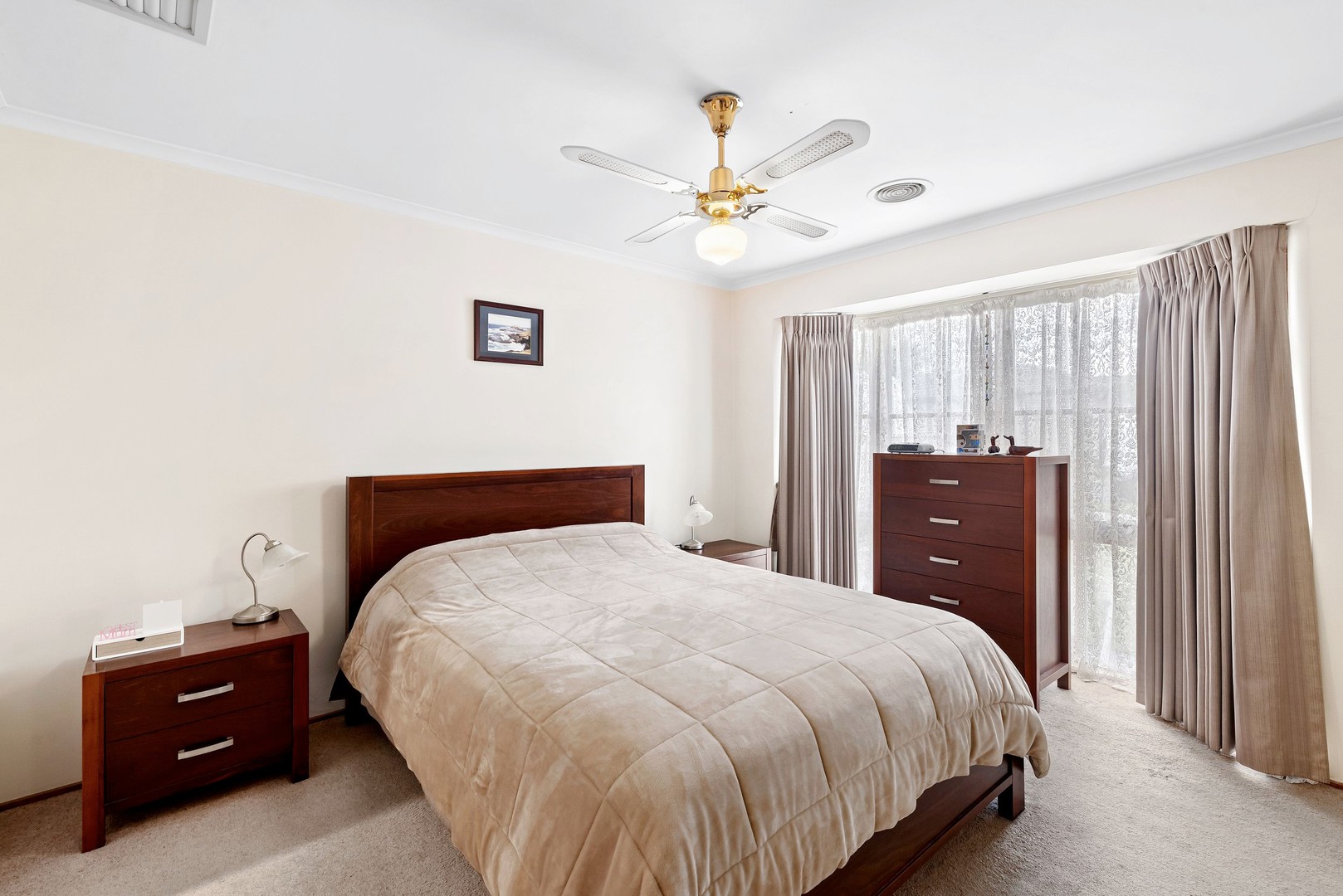 52 Princetown Avenue, Craigieburn, VIC 3064, Craigieburn - Thumbnail 2