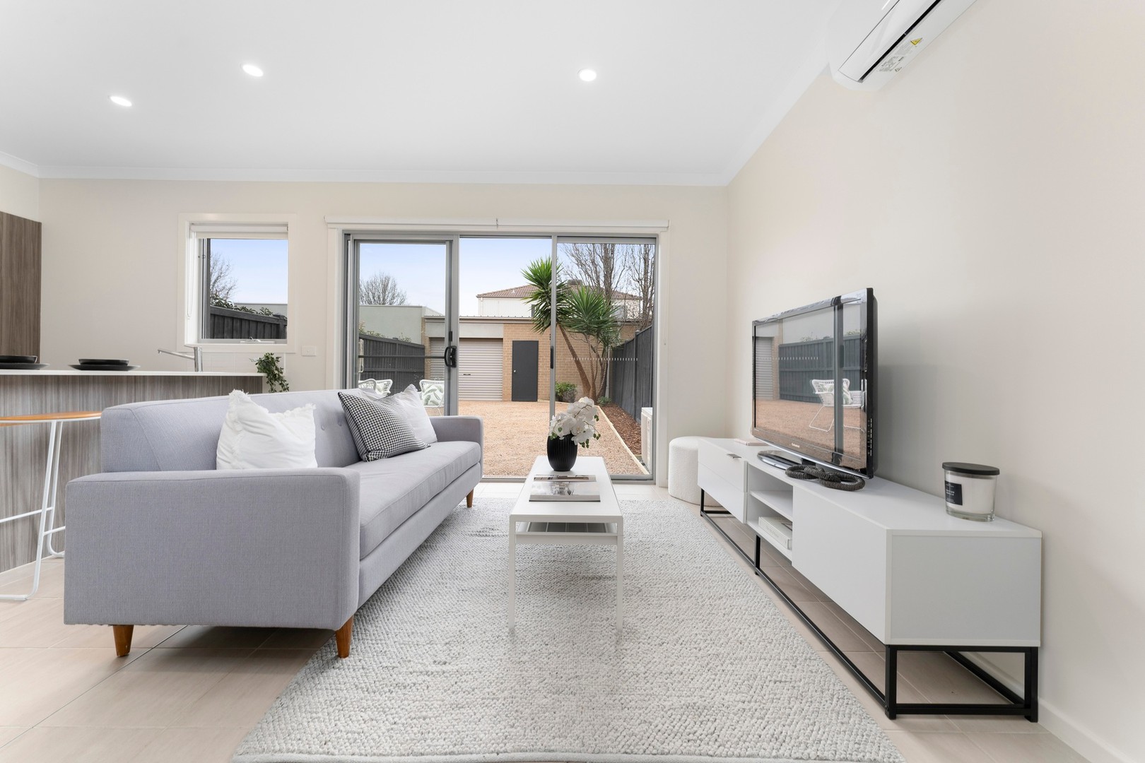 52 Scrubwren Drive, Williams Landing, VIC 3027, Williams Landing - Thumbnail 3