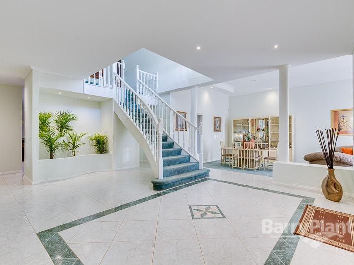 52 Tasman Crescent, Taylors Lakes, VIC 3038 - Thumbnail 1 - 10/03/2026