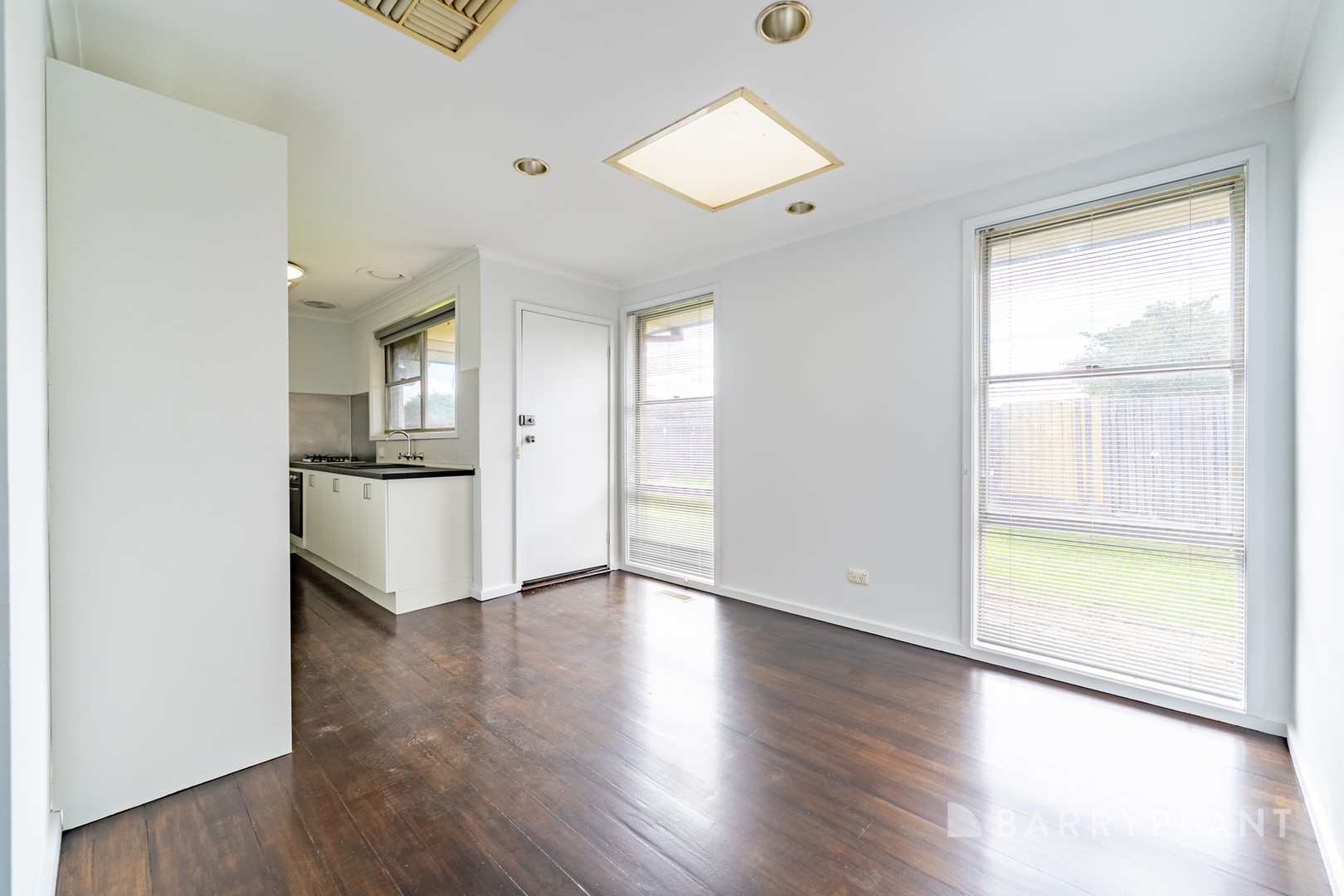 52 Tatura Crescent, Broadmeadows, VIC 3047, Broadmeadows - Thumbnail 5