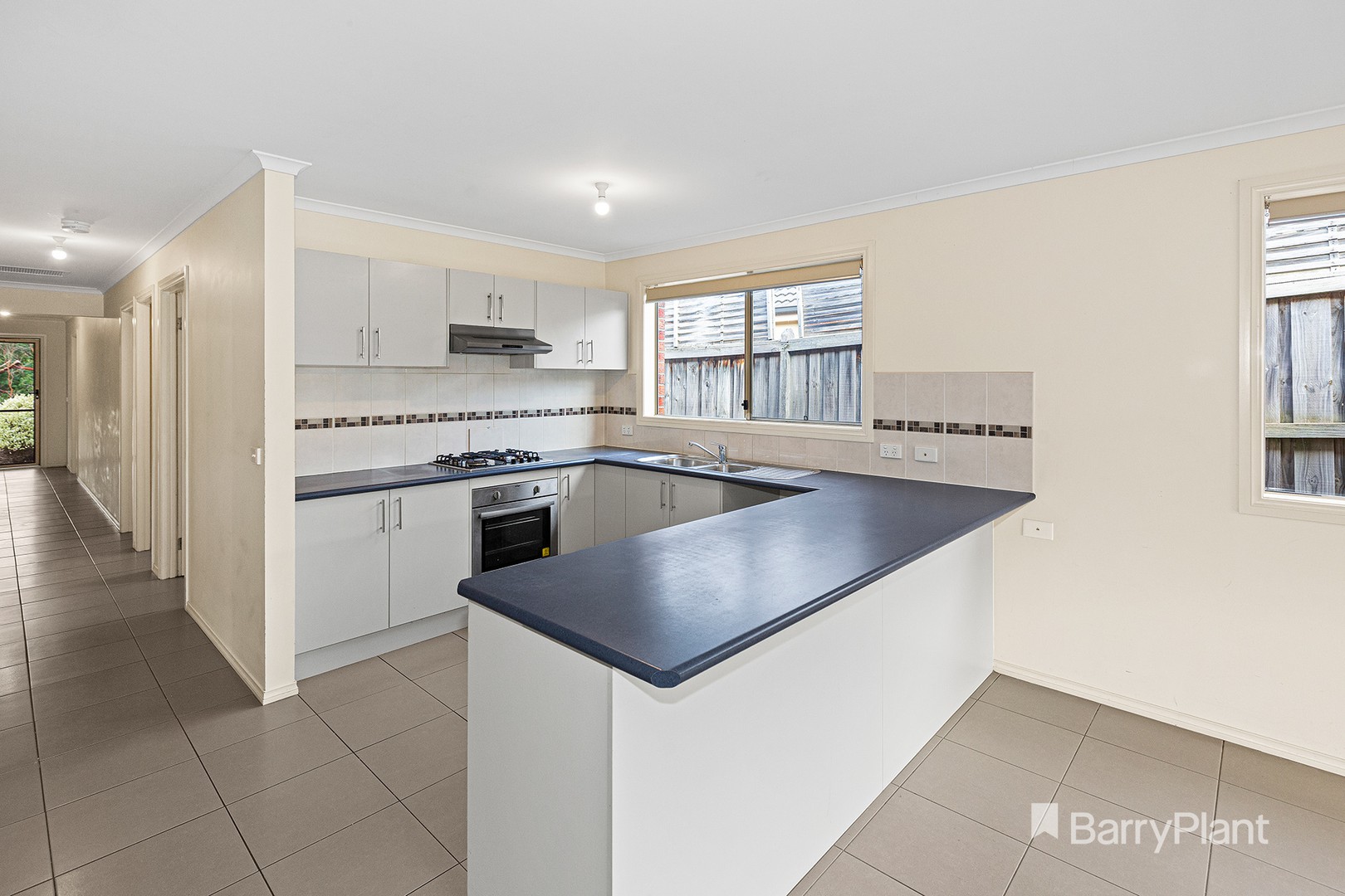 52 Tipperary Circuit, Pakenham, VIC 3810, Pakenham - Thumbnail 4