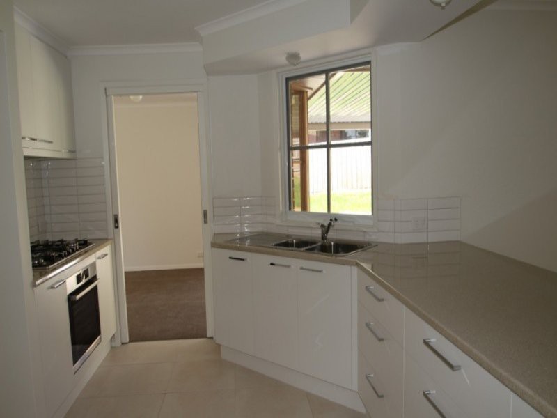 52 Wandana Crescent, Mooroolbark, VIC 3138, Mooroolbark - Thumbnail 4