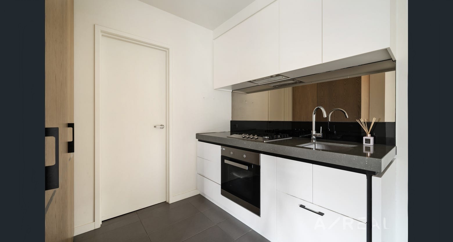 522/8 Daly Street, South Yarra, VIC 3141, South Yarra - Thumbnail 2