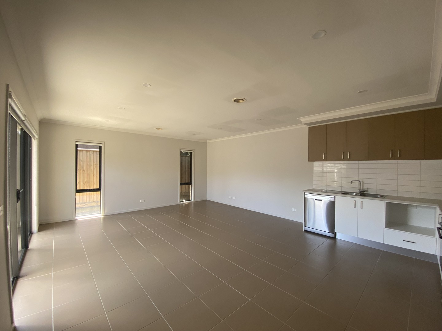 523 Mandalay, Beveridge, VIC 3753 - Thumbnail 2 - 06/11/2024