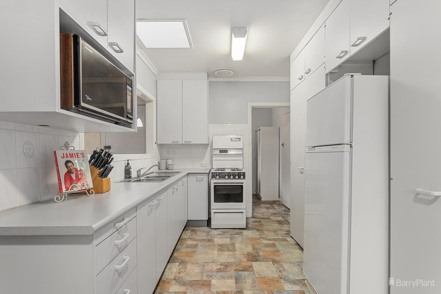 52A Devon Drive, Doncaster East, VIC 3109, Doncaster East - Thumbnail 4