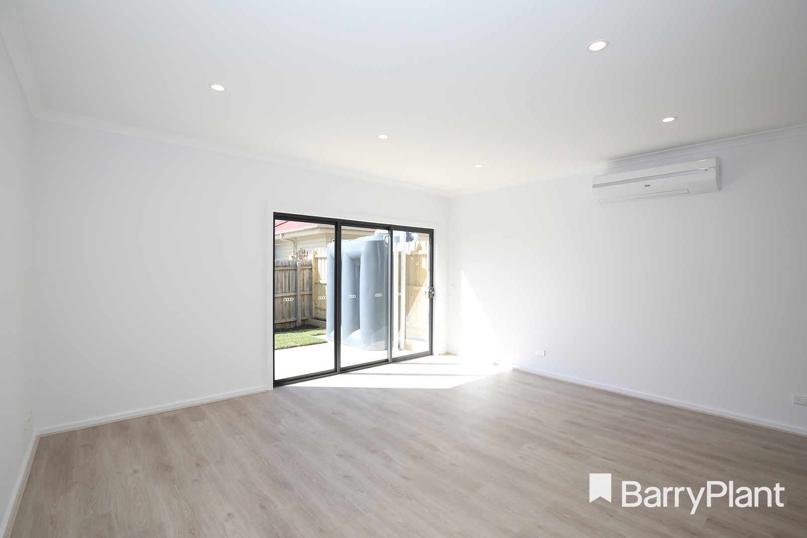 52B Newman Road, Mooroolbark, VIC 3138, Mooroolbark - Thumbnail 4