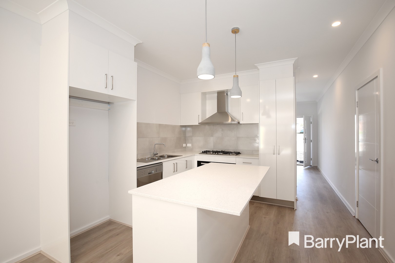 52C Newman Road, Mooroolbark, VIC 3138, Mooroolbark - Thumbnail 2
