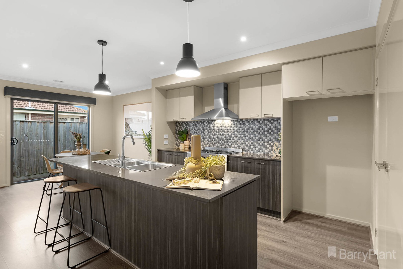 53 Arlington Avenue, Pakenham, VIC 3810, Pakenham - Thumbnail 4