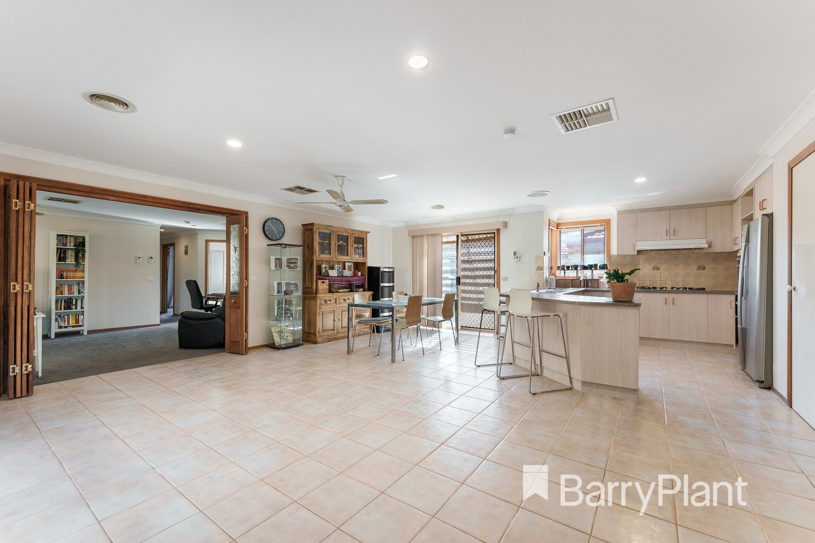 53 Black Forest Road, Werribee, VIC 3030, Werribee - Thumbnail 8