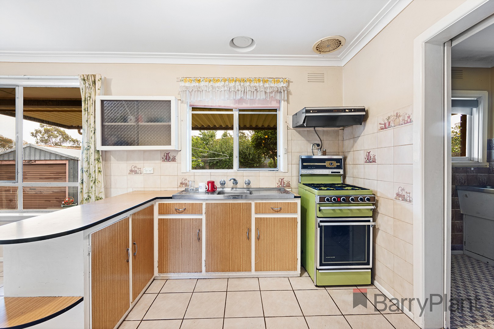 53 Chedgey DriveSt Albans, VIC 3021, St Albans - Thumbnail 4