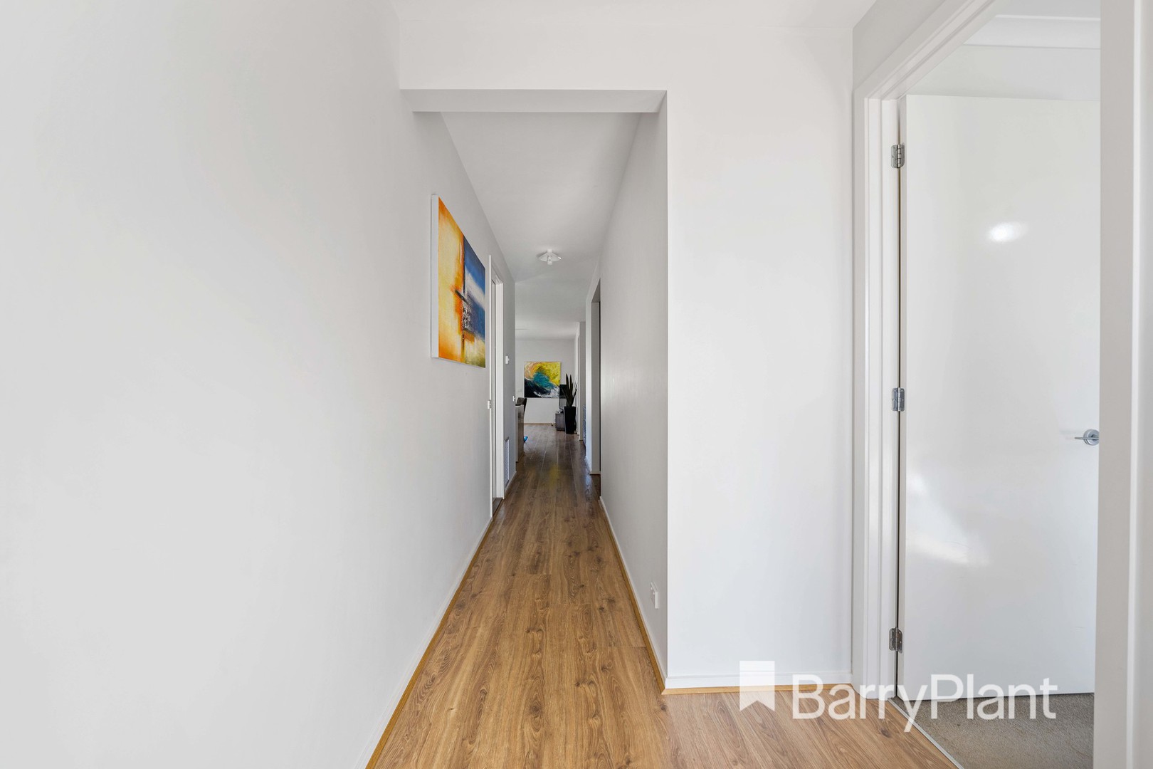 53 Exploration Avenue, Werribee, VIC 3030, Werribee - Thumbnail 2
