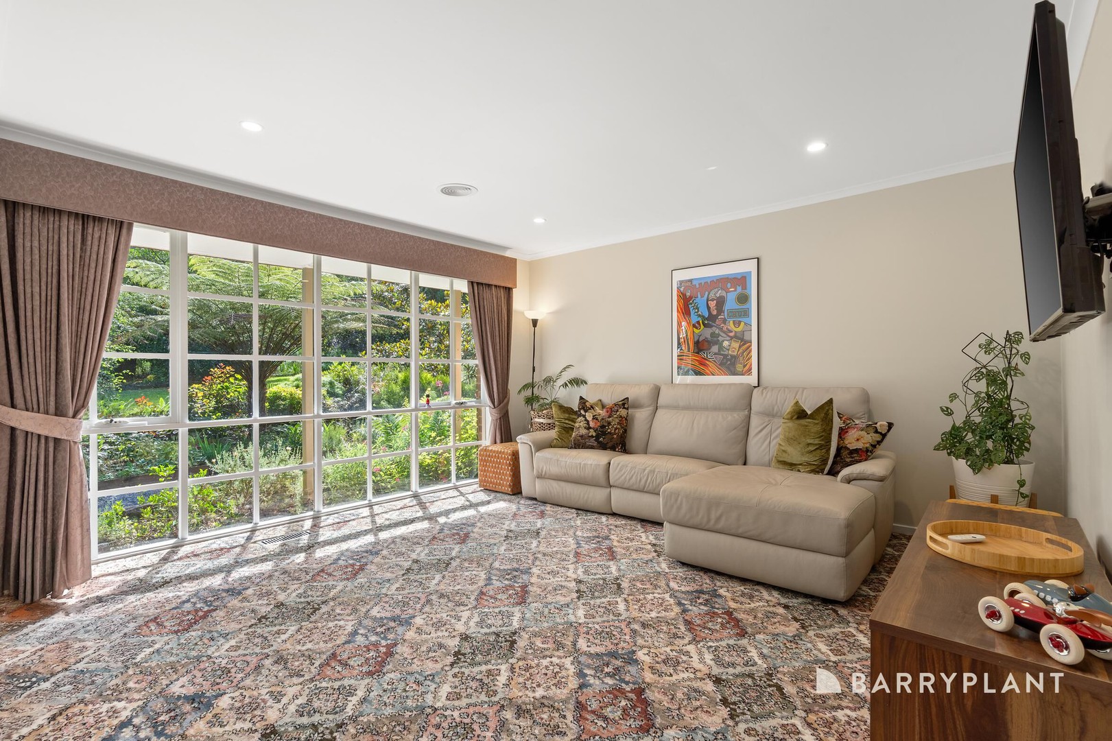 53 Fern Glade Drive, Emerald, VIC 3782, Emerald - Thumbnail 2